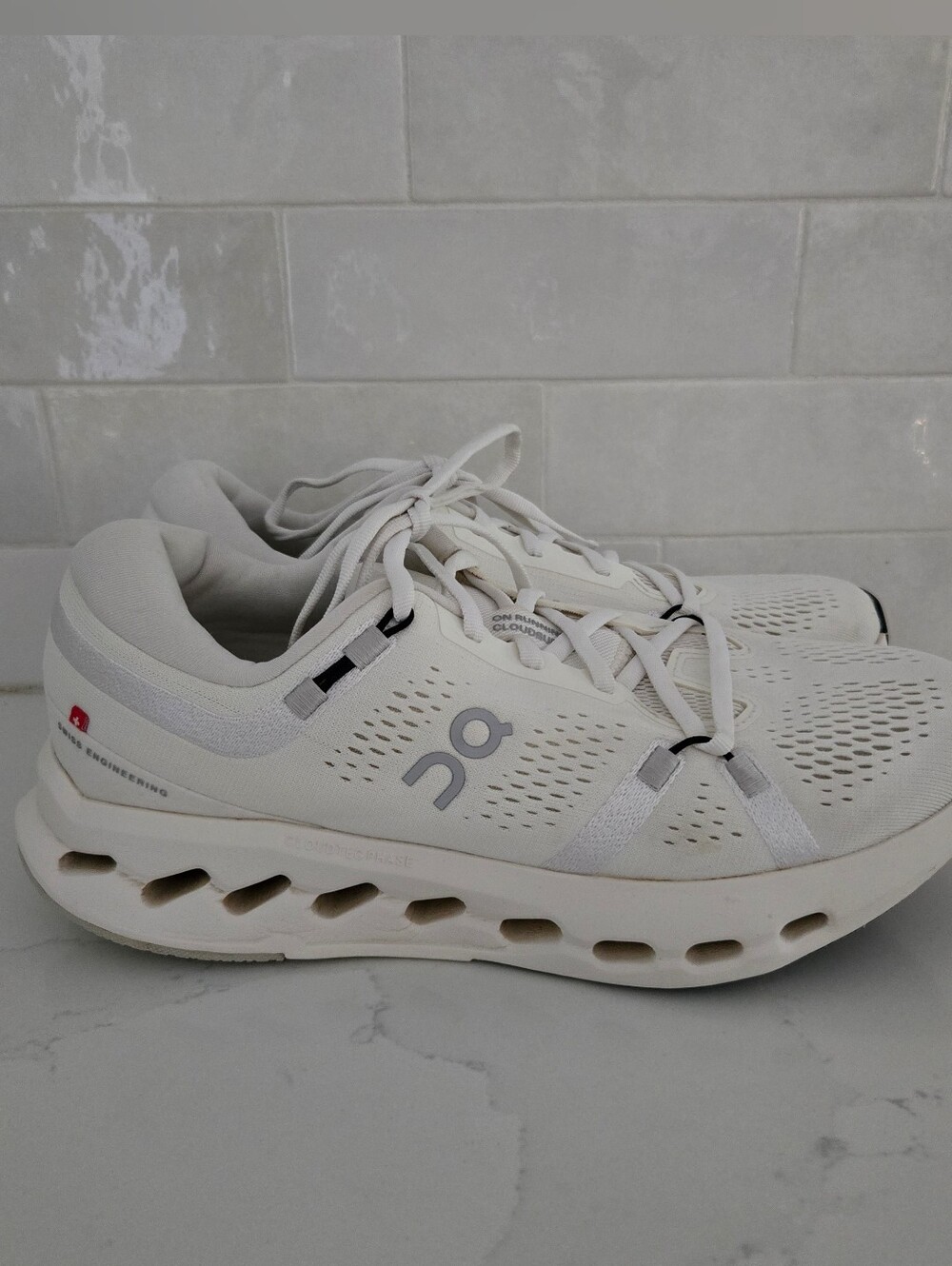 On Cloudsurfer 2 Running Shoe Athletic Women's Size 10 Ivory White
